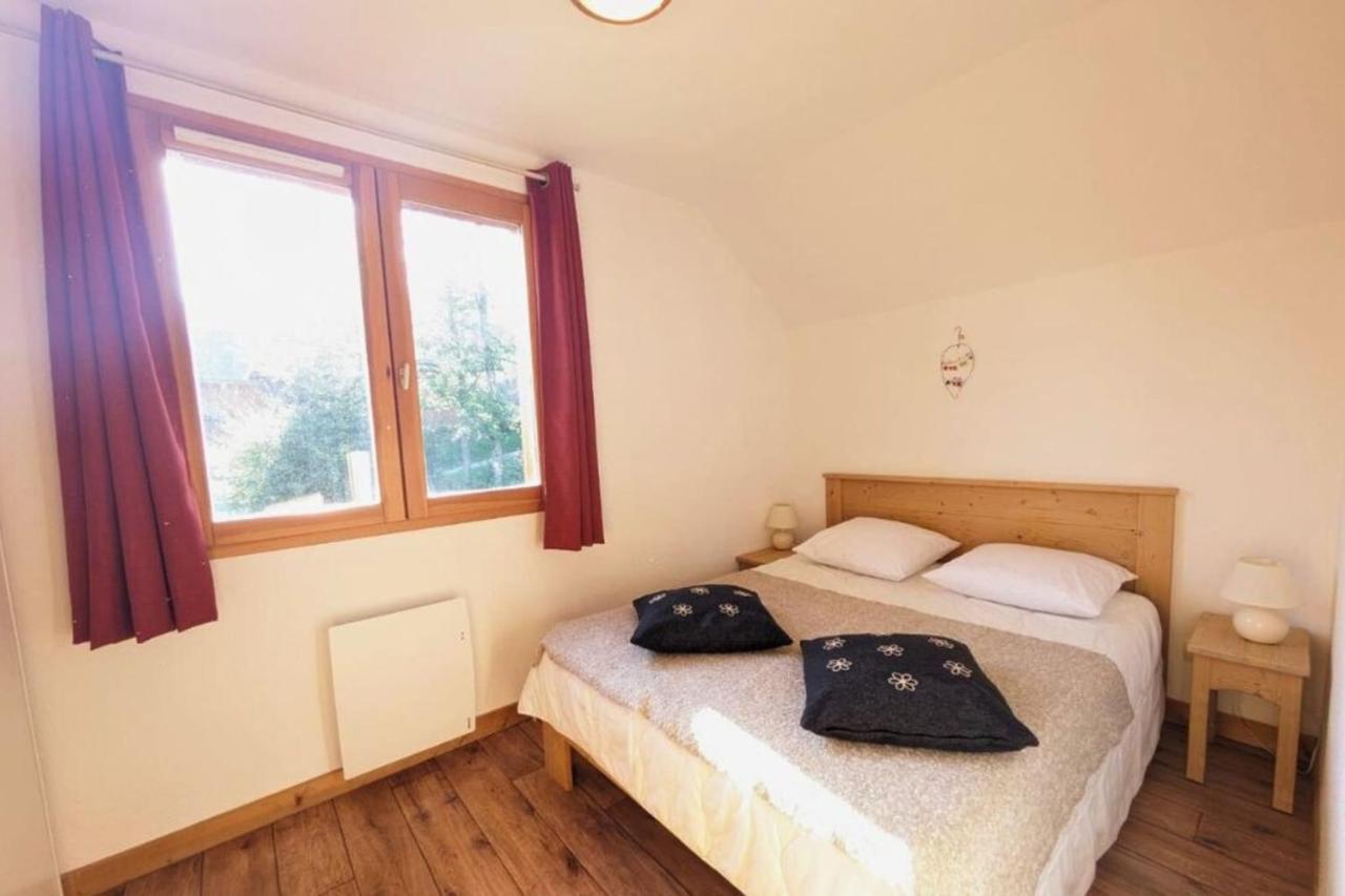Chalet Moeki Acces Piscine Sauna Les Deserts  Bagian luar foto